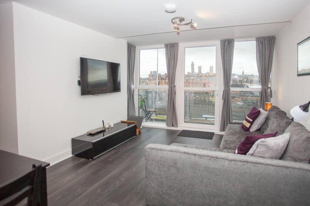 Beautiful Flat With Panoramic Views Over The City Glasgow Bagian luar foto